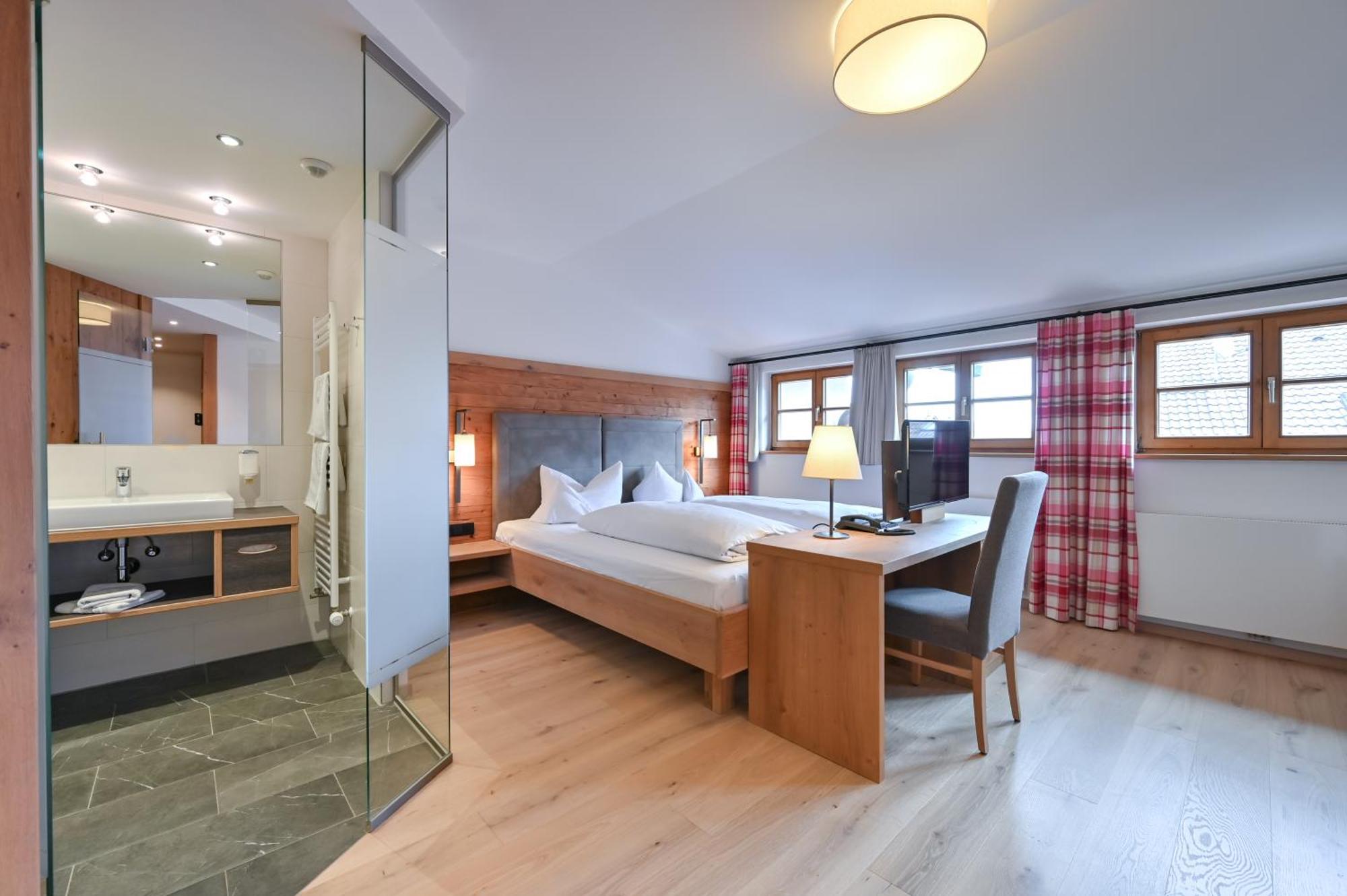 Hotel Helmer Швангау Стая снимка